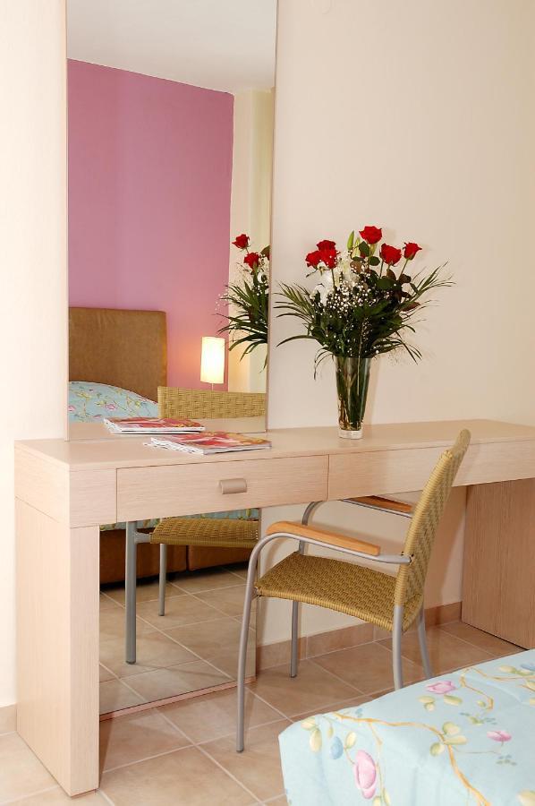 פוליכרונו Hotel Ammos מראה חיצוני תמונה